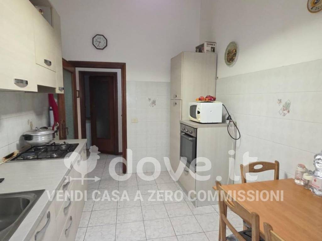 Appartamento a Viterbo in Via della Volta Buia - Foto 2