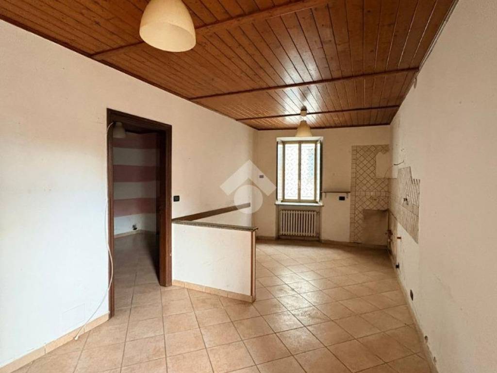 Appartamento a Chieri in Via dei molini, 19 - Foto 2