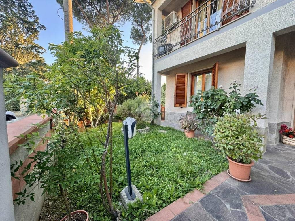 Appartamento a Quarrata in Via Silvio Pellico, 11 - Foto 3