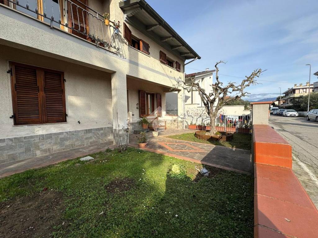 Appartamento a Quarrata in Via Silvio Pellico, 11 - Foto 5