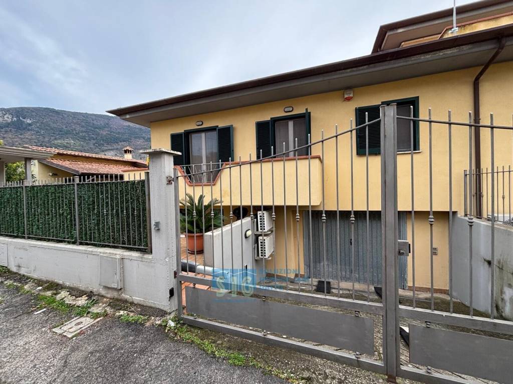 Villa a Sermoneta in degli Ulivi - Foto 2