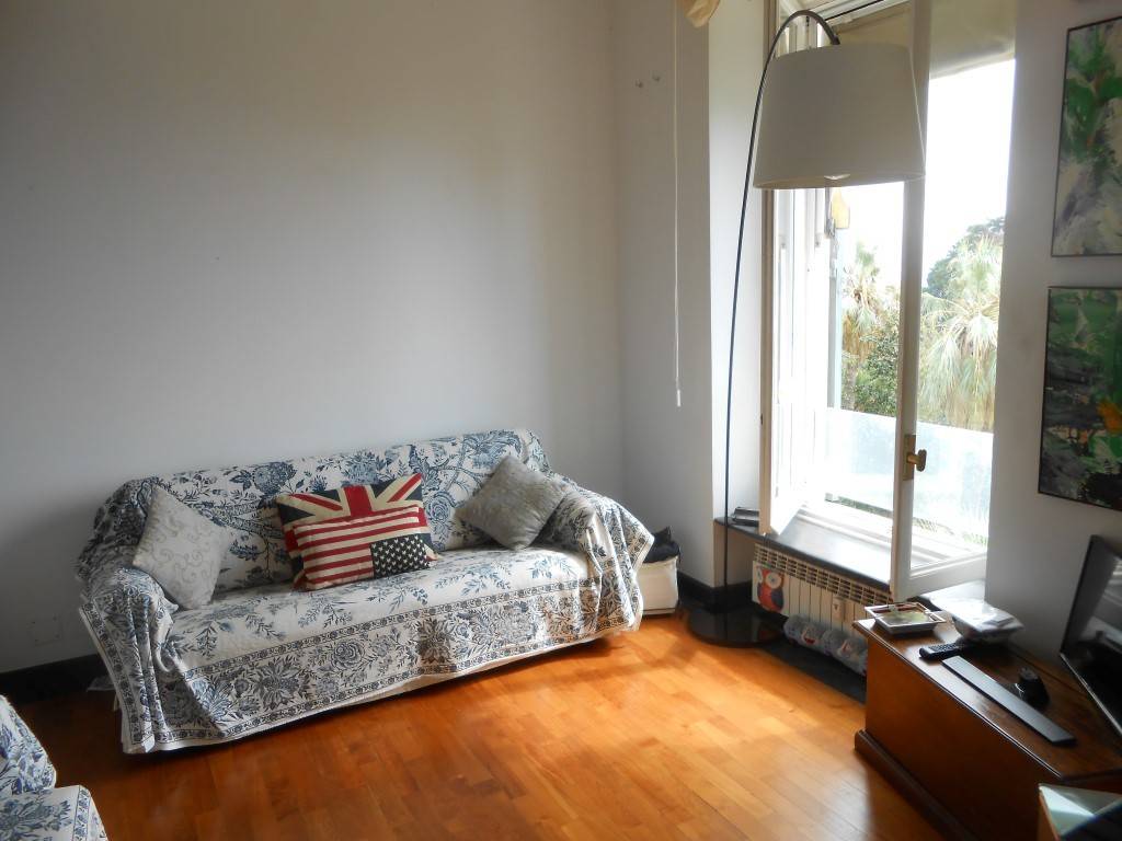 Appartamento a Genova in Via Capolungo - Foto 2