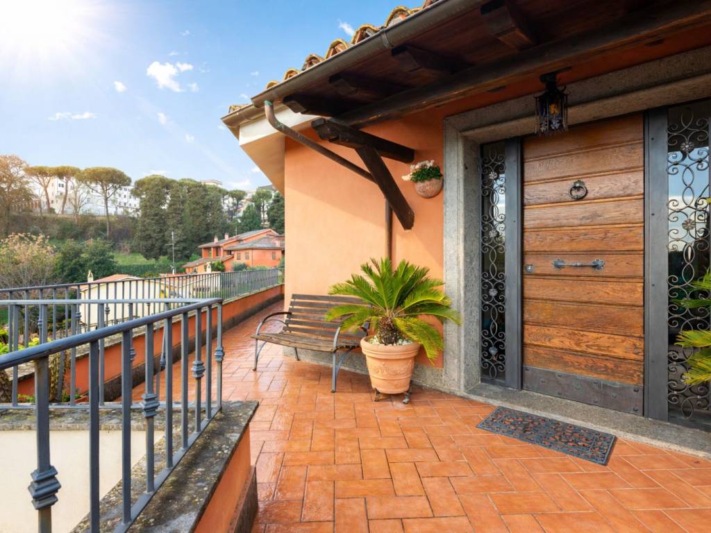 Villa a Riano in Via Monte Marino, 11 - Foto 2