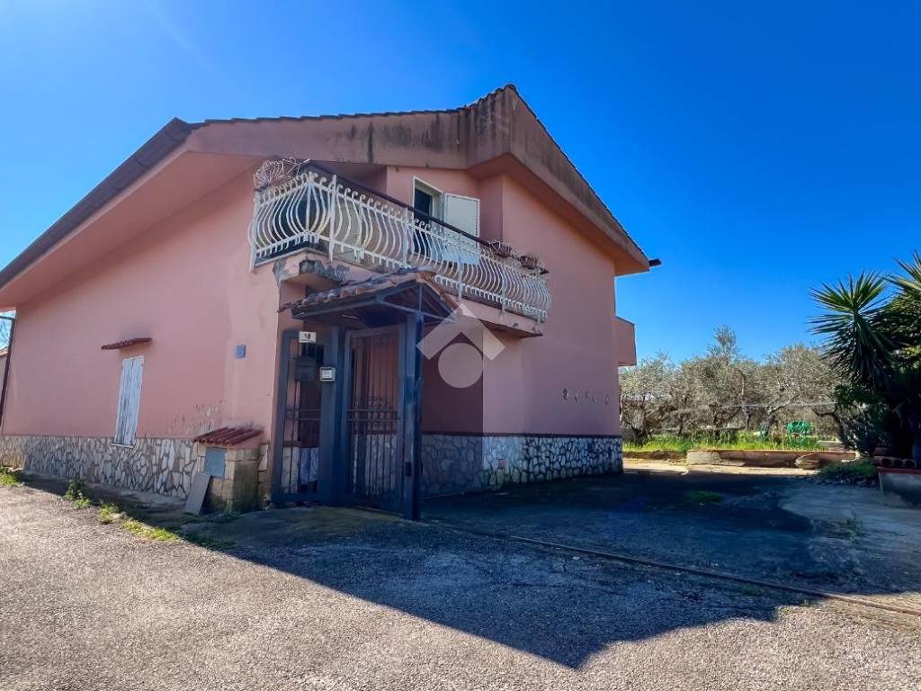 Villa a Formia in Via Jakob Philip Hackert, 25 - Foto 4