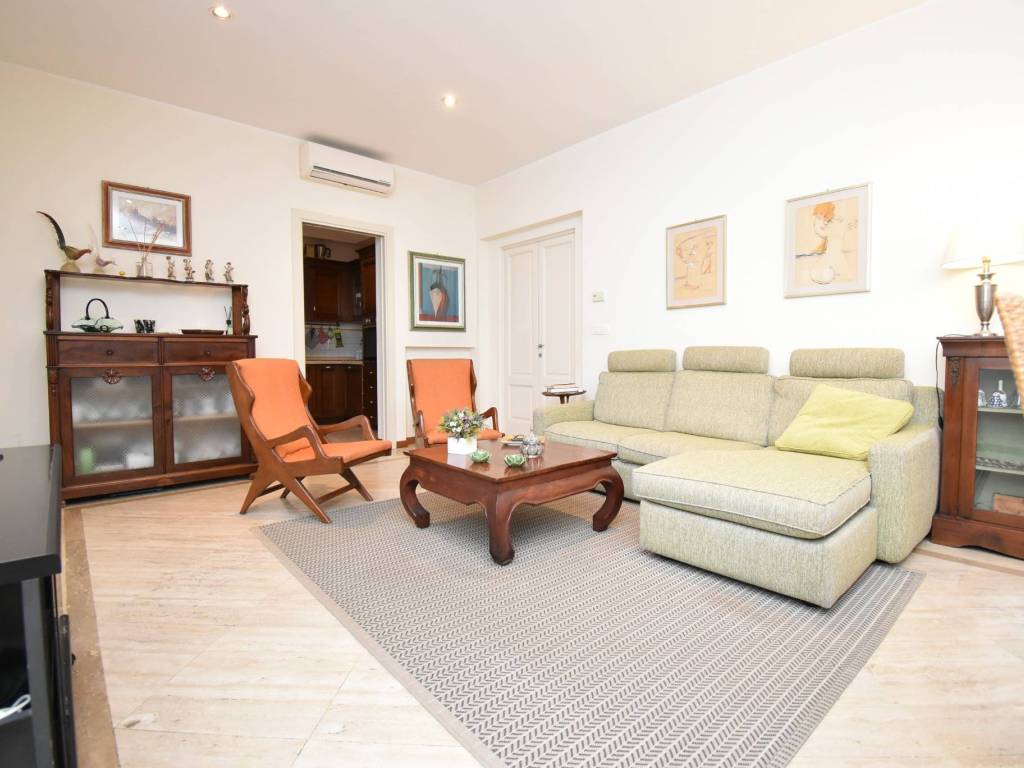 Villa a Forte dei marmi in Via Provinciale, 126 - Foto 3