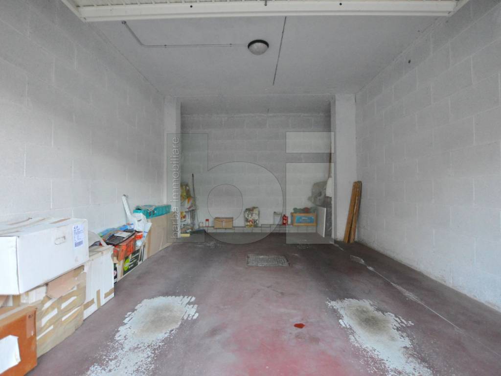Box / garage a Mentana in Via Oglio, 12 - Foto 4