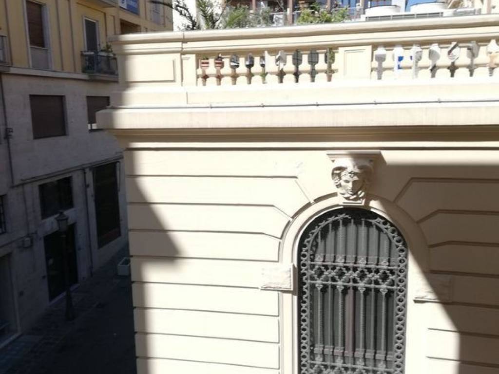 Appartamento a Salerno in Via Antonio Maria De Luca - Foto 4