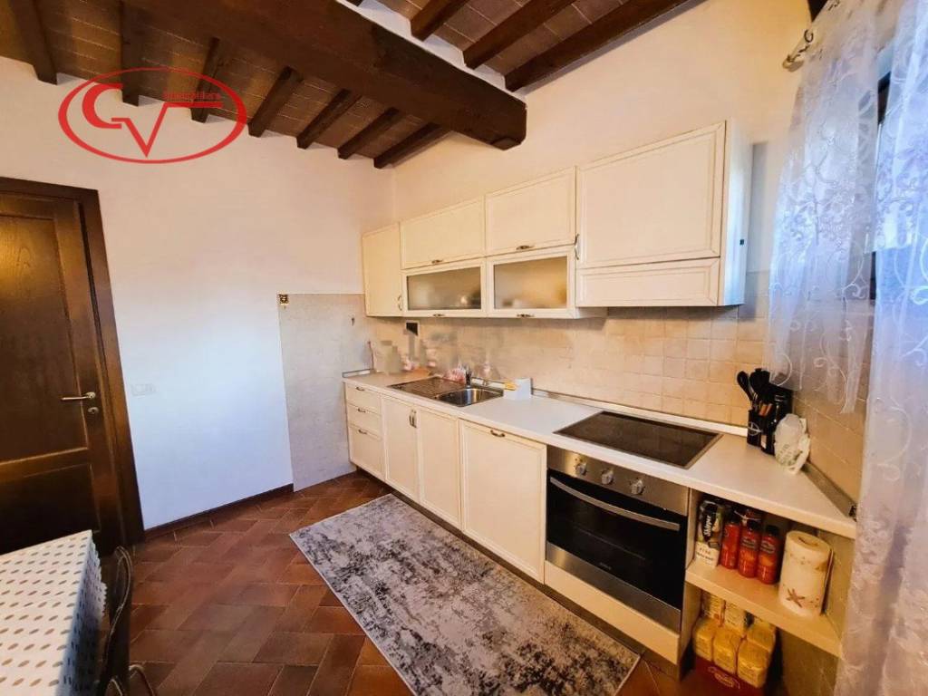 Appartamento a Gaiole in chianti in Via Roma - Foto 4