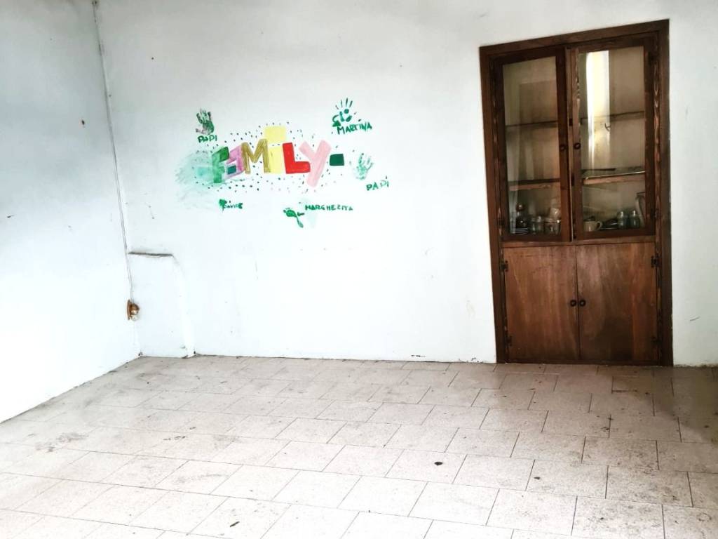 Appartamento a Valbrona in Via per Valbrona, 16 - Foto 5