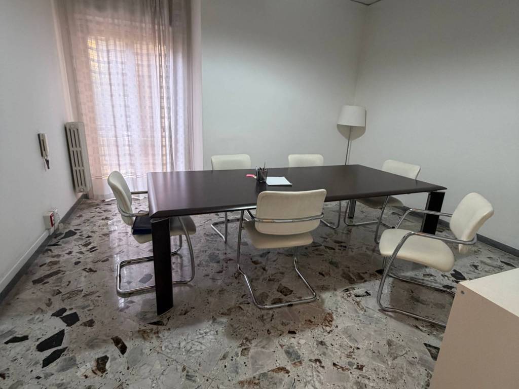 Appartamento a Nocera inferiore in Piazza d'Amora - Foto 2