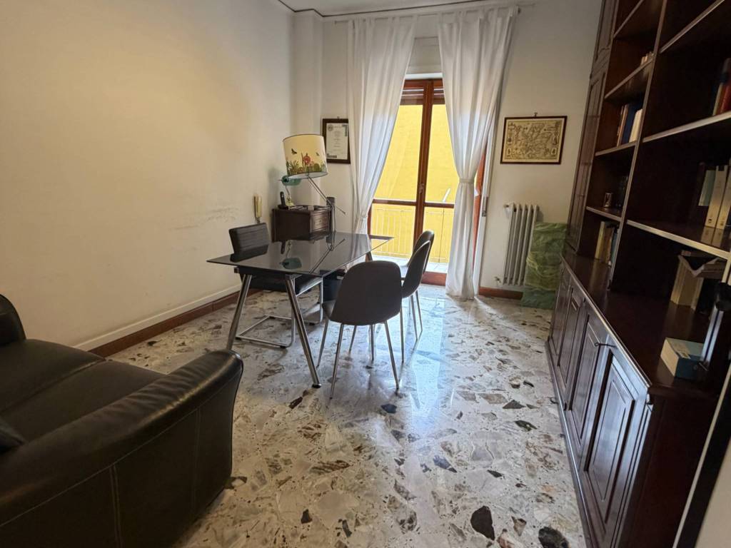 Appartamento a Nocera inferiore in Piazza d'Amora - Foto 3