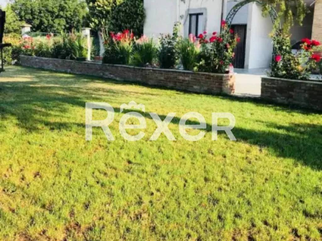 Villa a Casteggio in Via Caretta - Foto 2