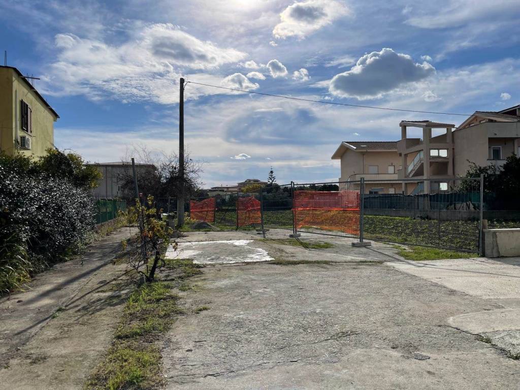 Terreno a Catanzaro in Via Trapani - Foto 2