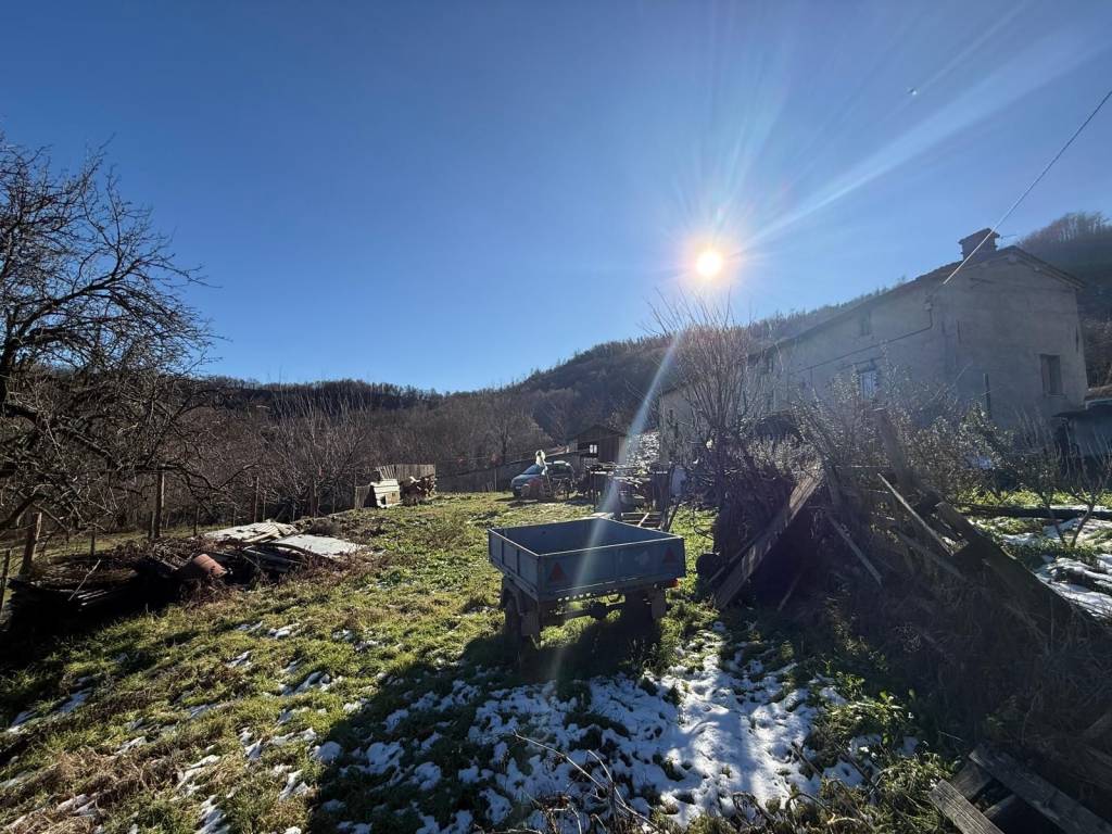 Rustico / casale a Cairo montenotte in Strada Sant'Anna - Foto 2