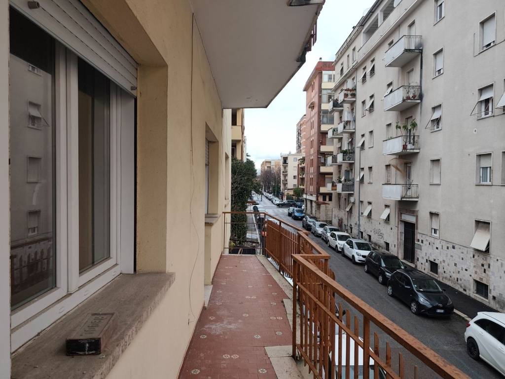 Appartamento a Latina in Via Antonio Rosmini, 25 - Foto 3