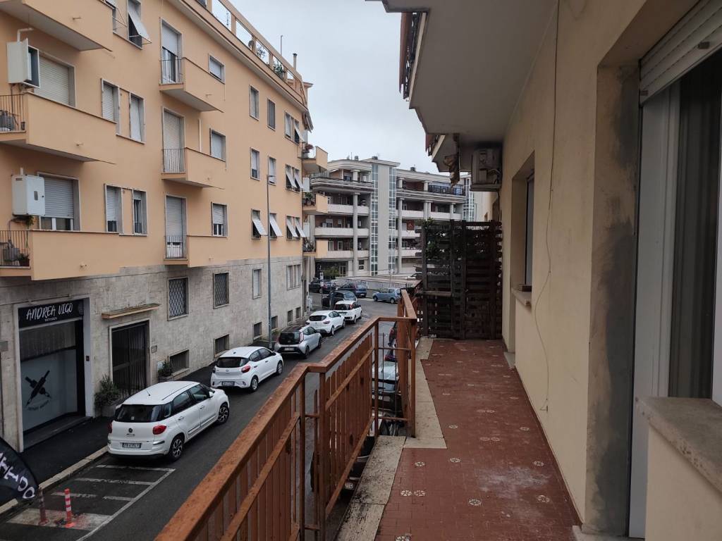 Appartamento a Latina in Via Antonio Rosmini, 25 - Foto 4