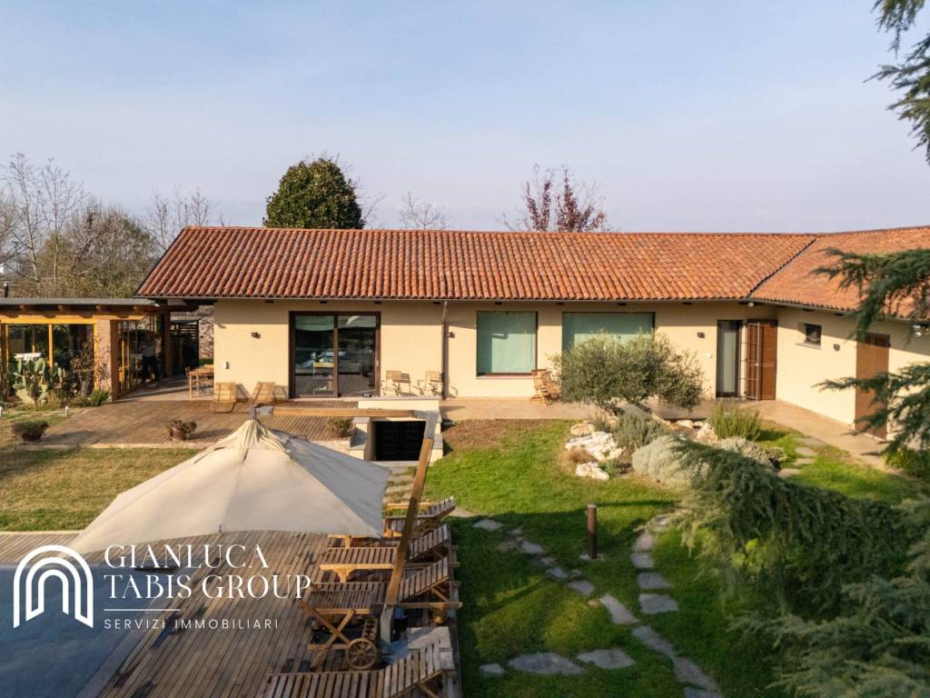 Villa a Villanova d'asti in Via dei Tigli, 15 - Foto 2