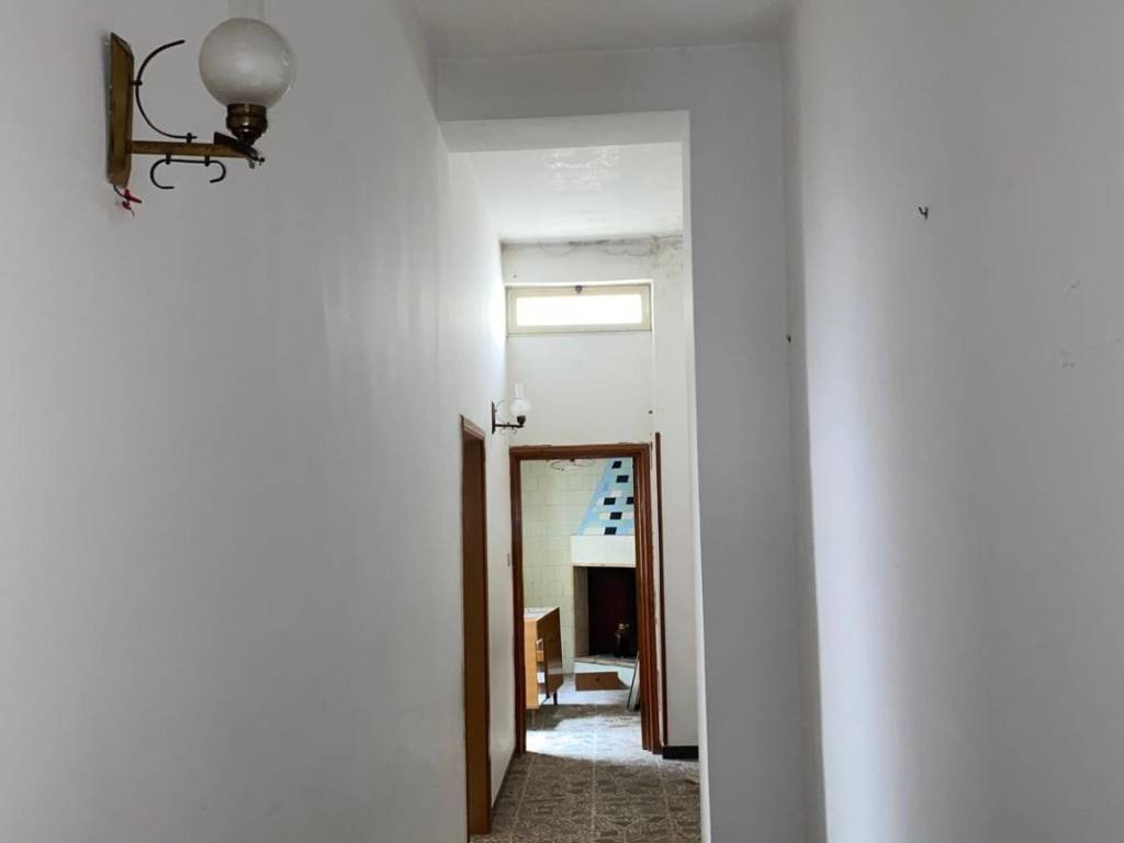 Appartamento a Sava in Piazza Padre Pio - Foto 2