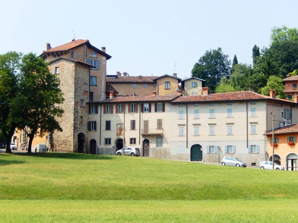Appartamento a Bergamo in Via della Fara, 21 - Foto 2