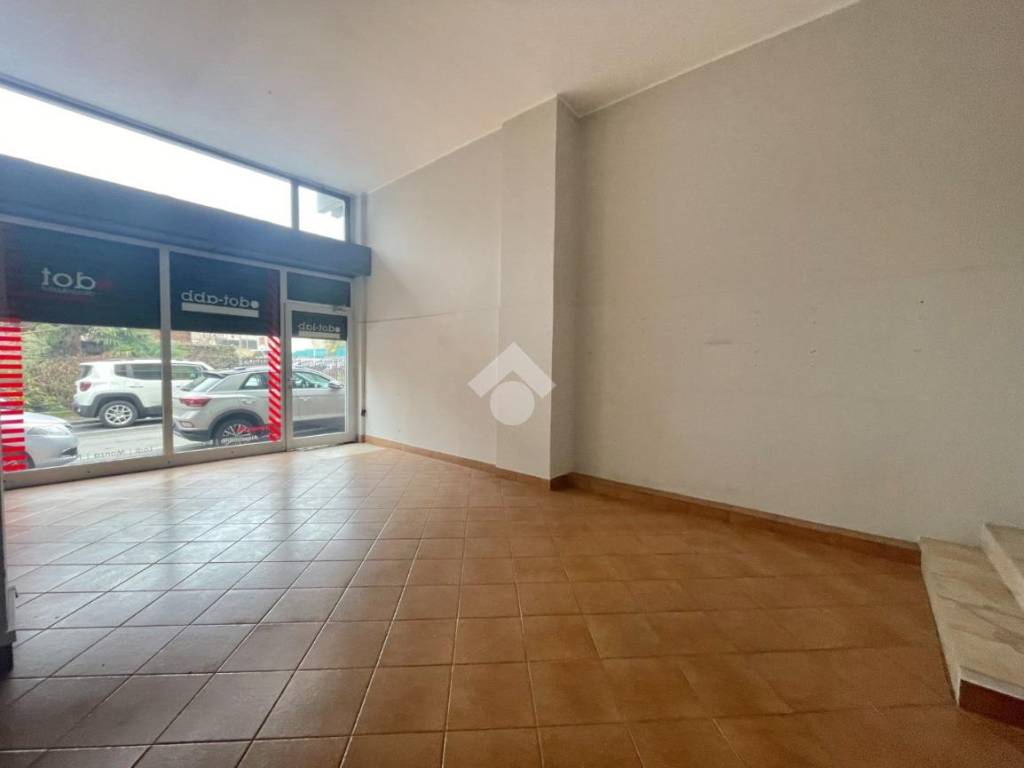 Appartamento a Borgomanero in Via S. Giovanni, 64 - Foto 4