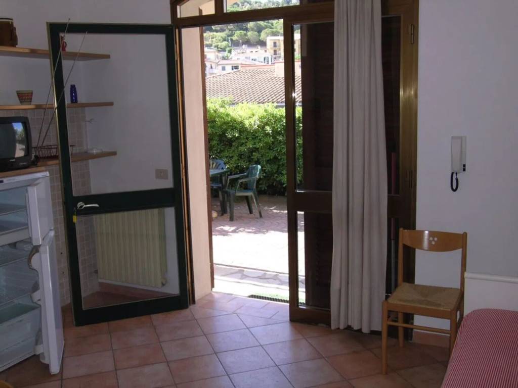 Appartamento a Capoliveri in Via Don Vincenzo, 20 - Foto 5