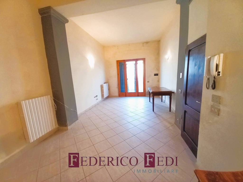 Appartamento a Prato in Via Don Giuseppe Arcangeli - Foto 2
