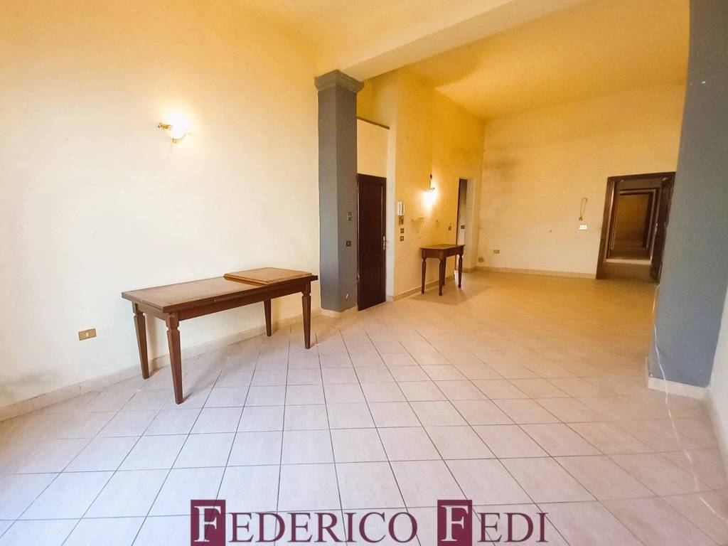 Appartamento a Prato in Via Don Giuseppe Arcangeli - Foto 3