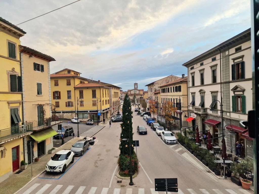 Appartamento a Monsummano terme in Piazza Giuseppe Giusti No Number - Foto 3
