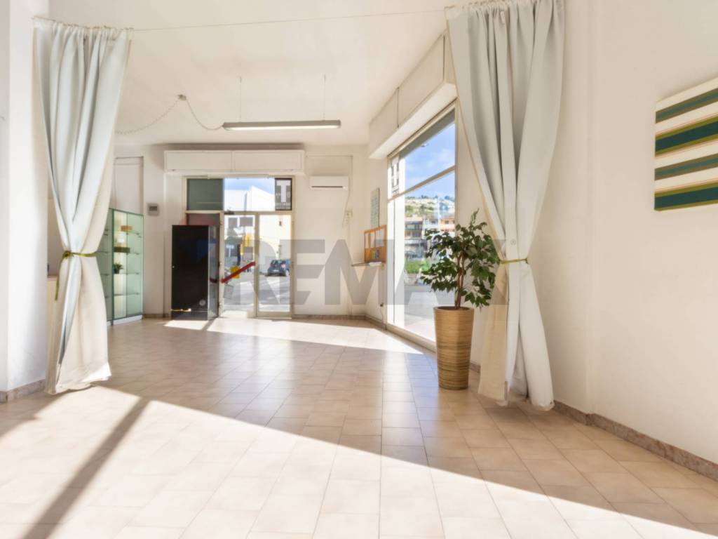 Immobile a Cagliari in via cornalias, 78 - Foto 5
