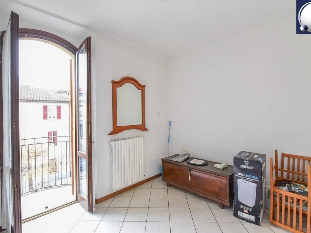 Appartamento a Erba in Via Giacomo Leopardi - Foto 4