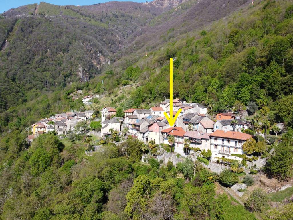 Casa indipendente a Cannero riviera in Frazione Donego - Foto 2