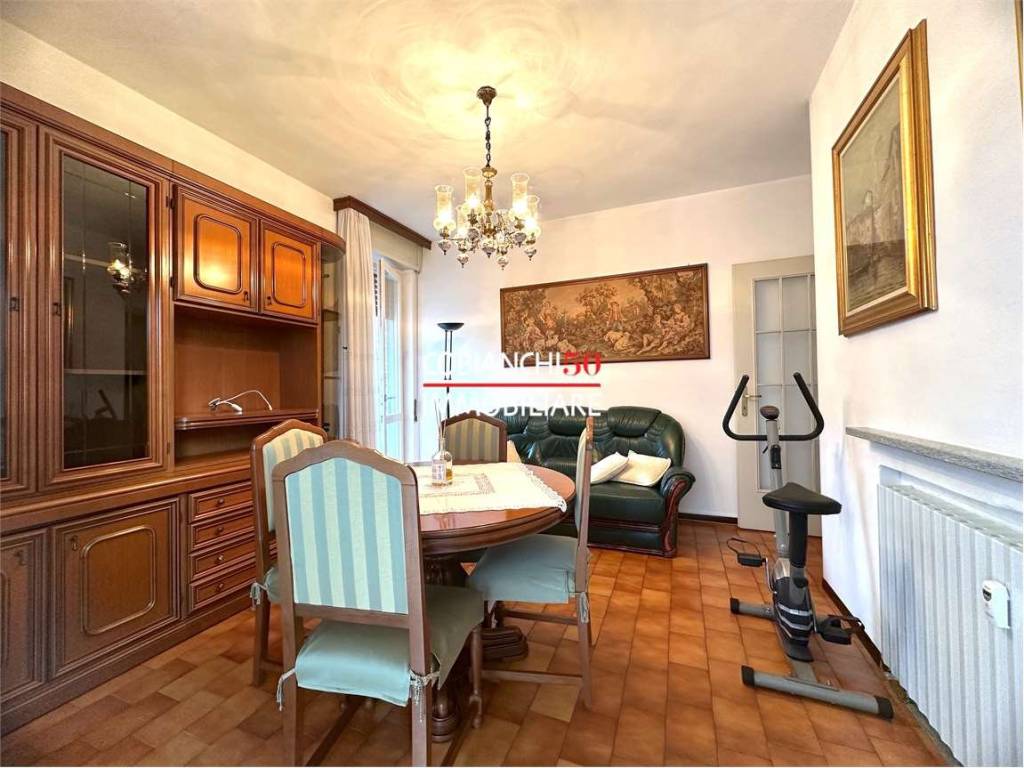 Appartamento a Verbania in Via Annibale Rosa - Foto 3