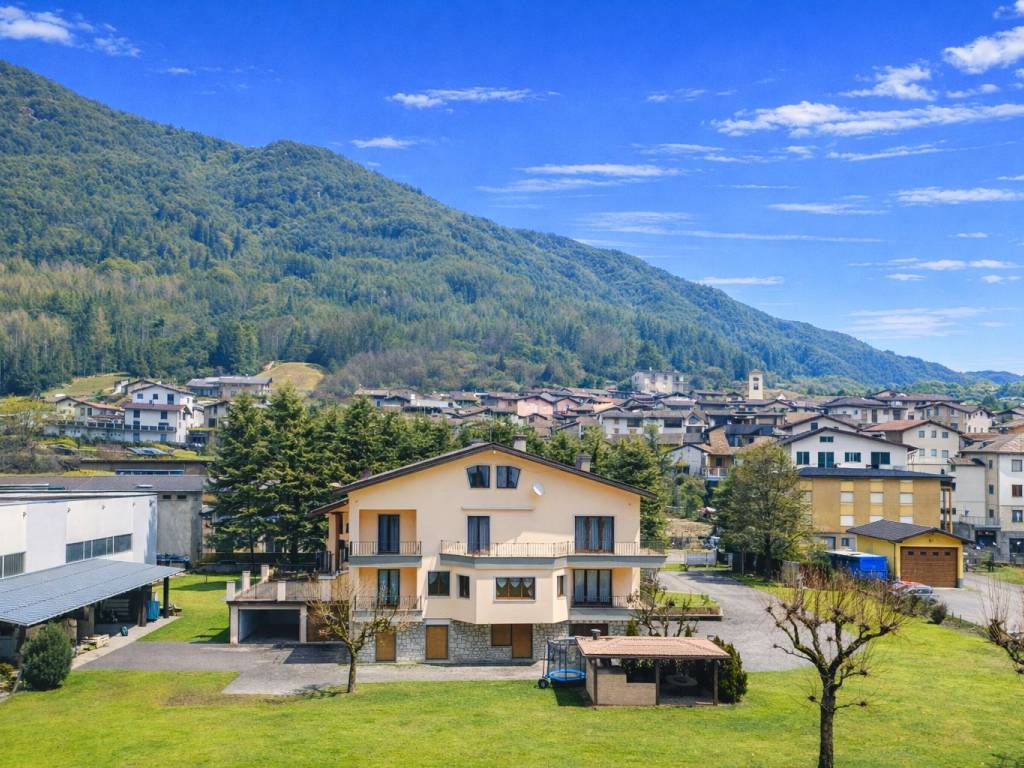 Villa a Primaluna in Via Provinciale, 143 - Foto 3