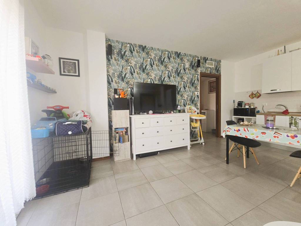 Appartamento a Binasco in Via Guglielmo Marconi - Foto 4