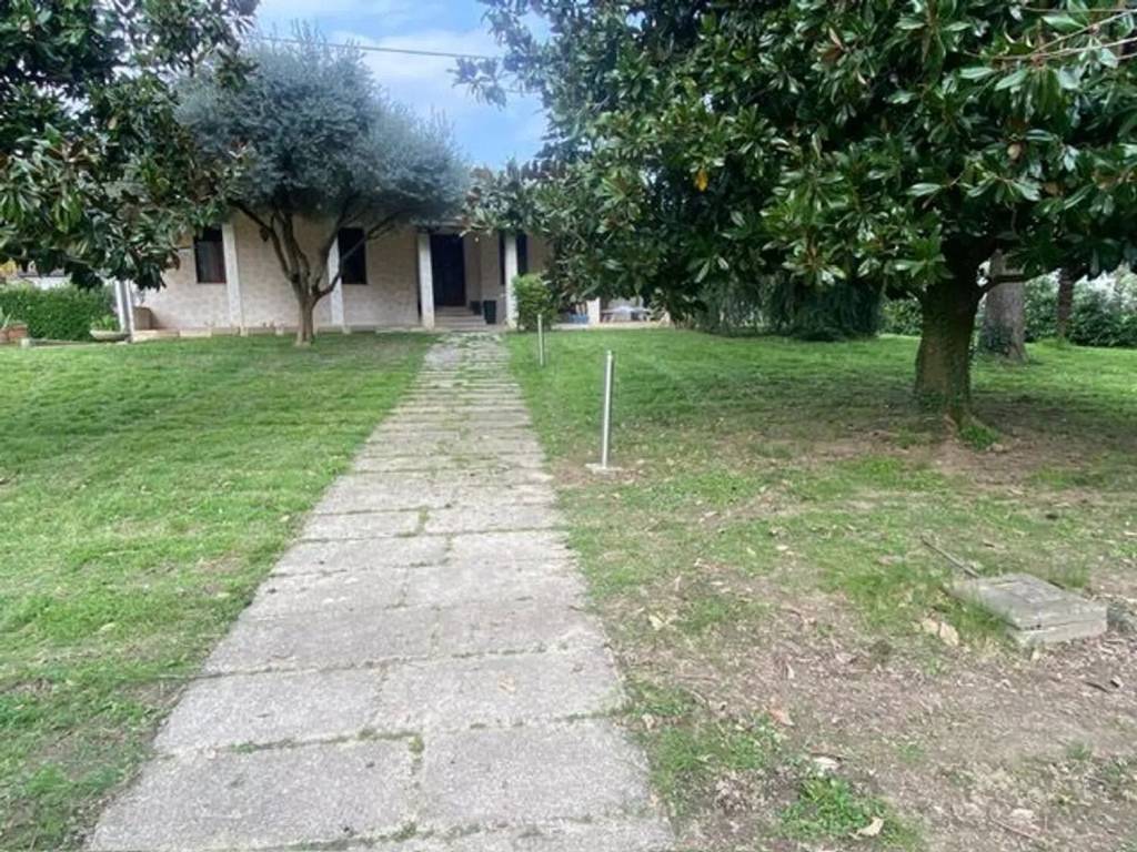 Villa a Mogliano veneto in Via Bianchi - Foto 5