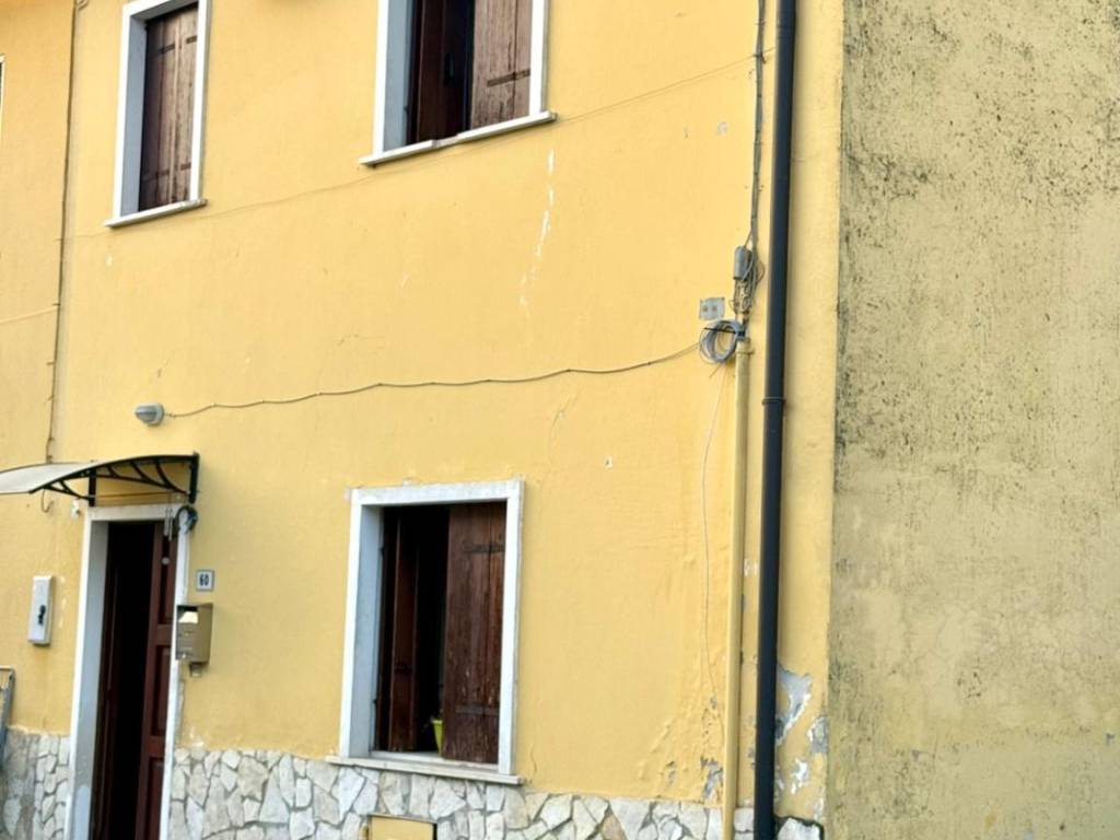 Rustico / casale a Sarego in Via Alessandro Volta - Foto 3