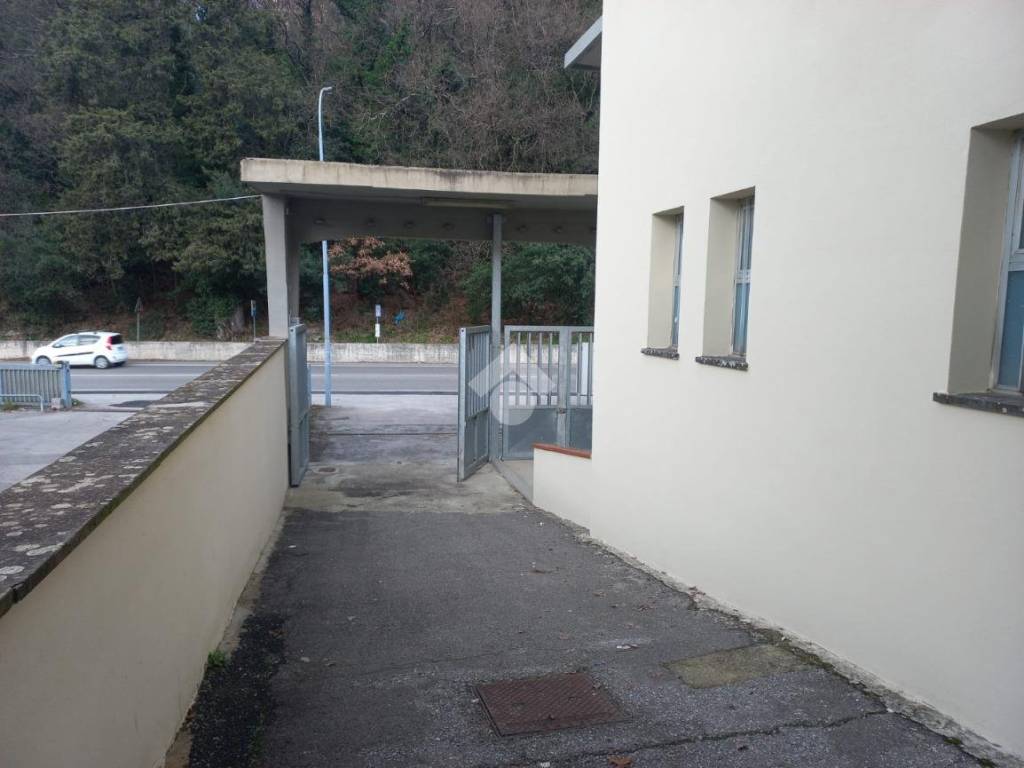 Immobile a Vaiano in Via Val di Bisenzio, 142 - Foto 5