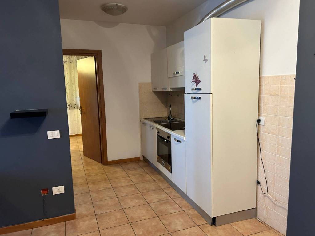 Appartamento a Parma in Via Calzolari Don Angelo, 61 - Foto 4