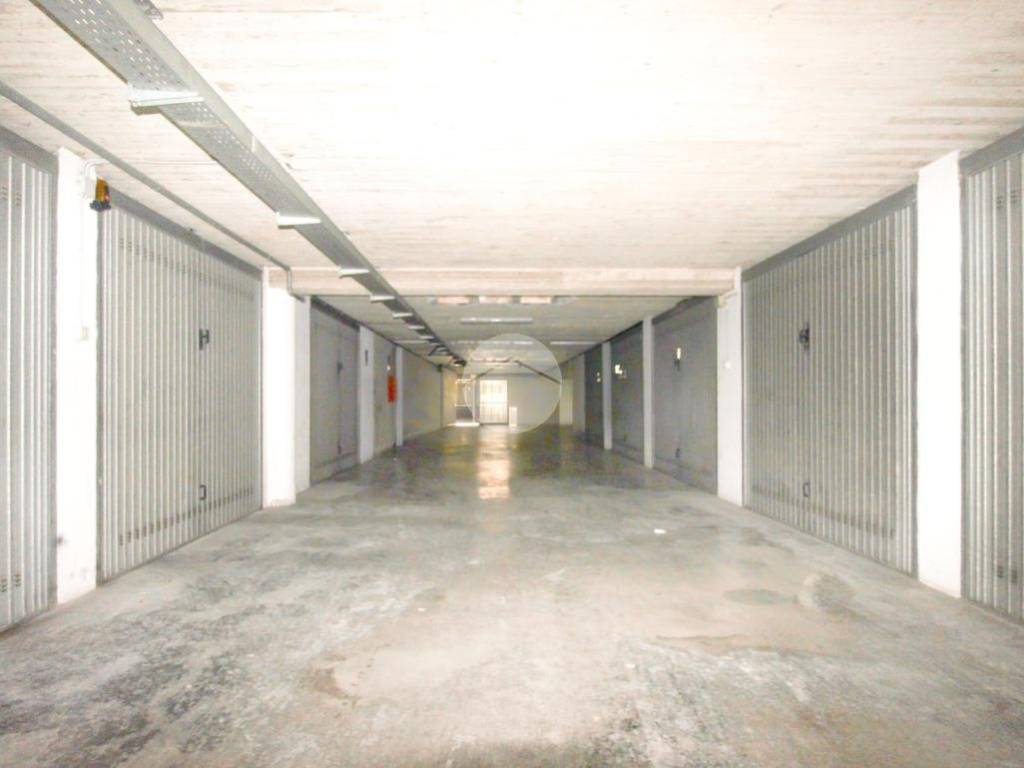 Box / garage a San benedetto del tronto in Largo Danubio, 11 - Foto 4