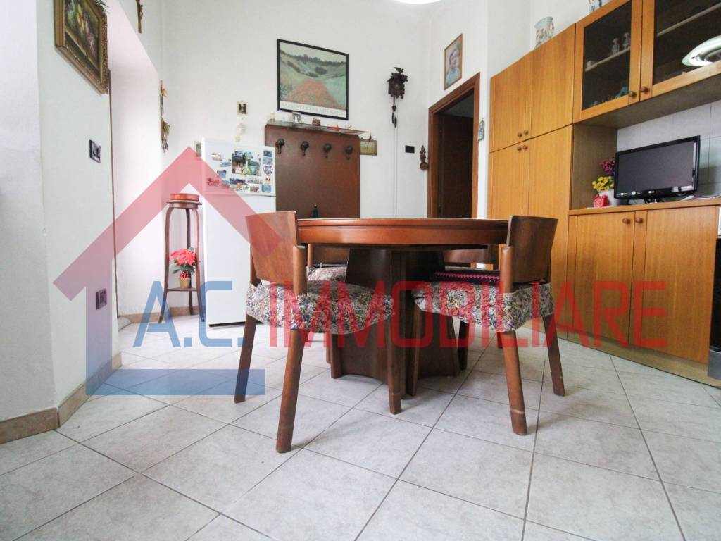 Casa indipendente a Vergiate in Via Felice Cavallotti, 6 - Foto 3