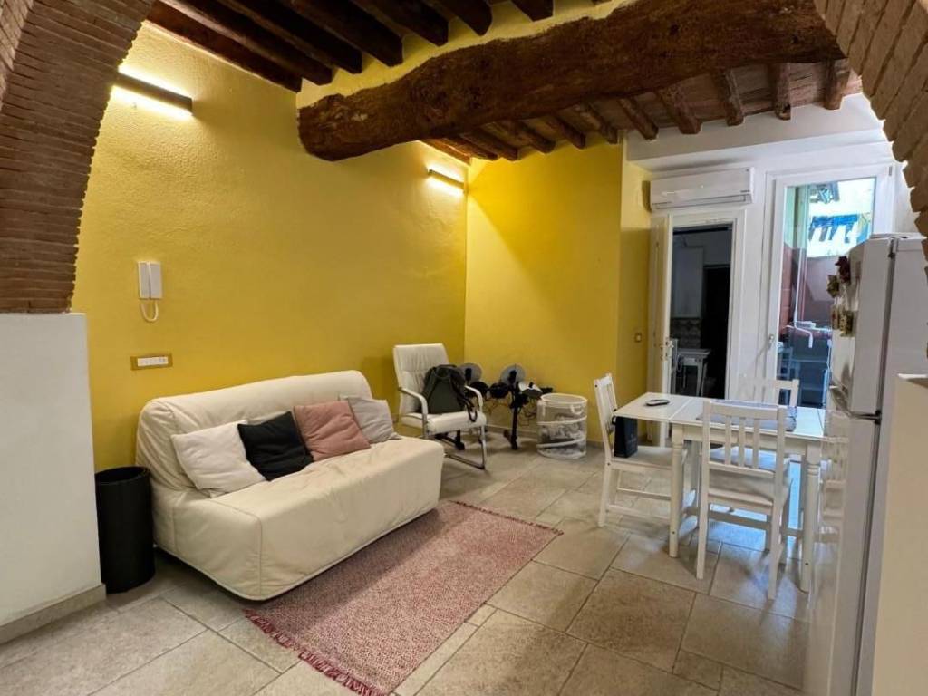 Appartamento a Pisa in Via Santa Marta, - Foto 2
