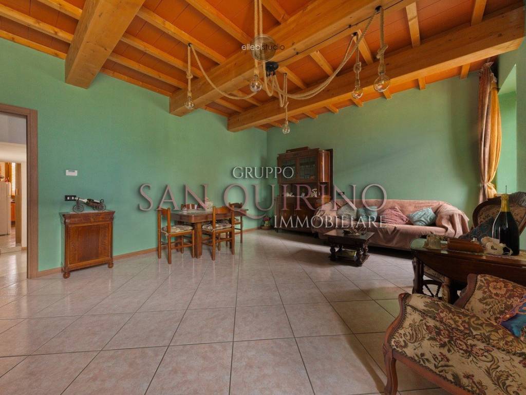 Casa indipendente a Moglia in Via Raffaello, 29 - Foto 2