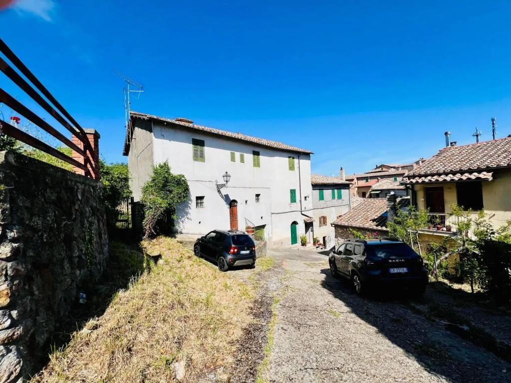 Villa a Tolfa in Via San Francesco, 42 - Foto 2