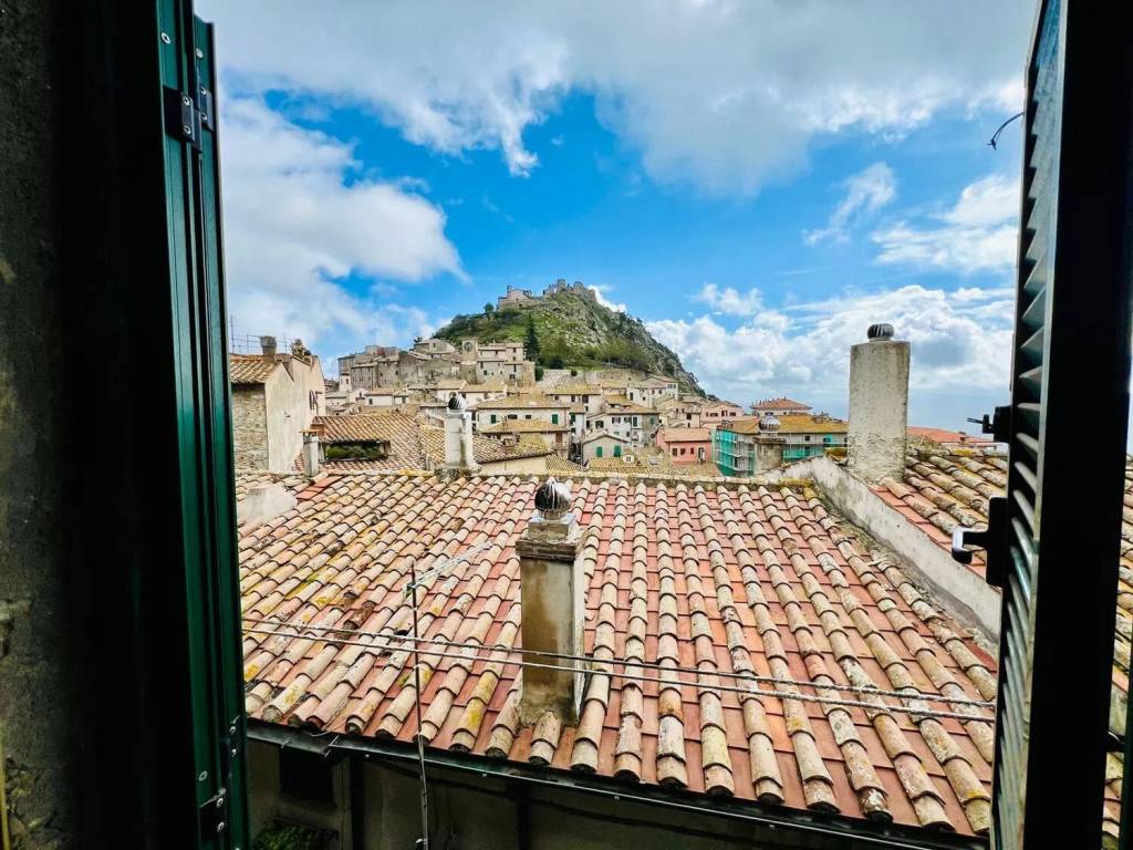 Villa a Tolfa in Piazza Giustino Colelli, 8 - Foto 2