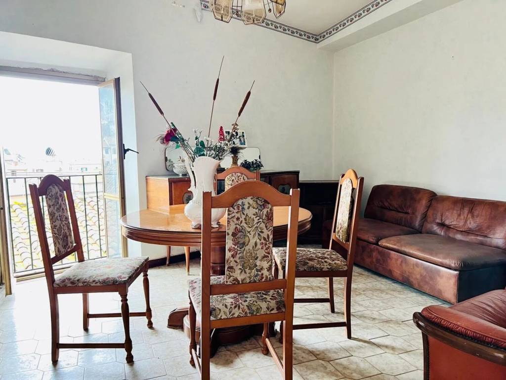 Villa a Tolfa in Piazza Giustino Colelli, 8 - Foto 4