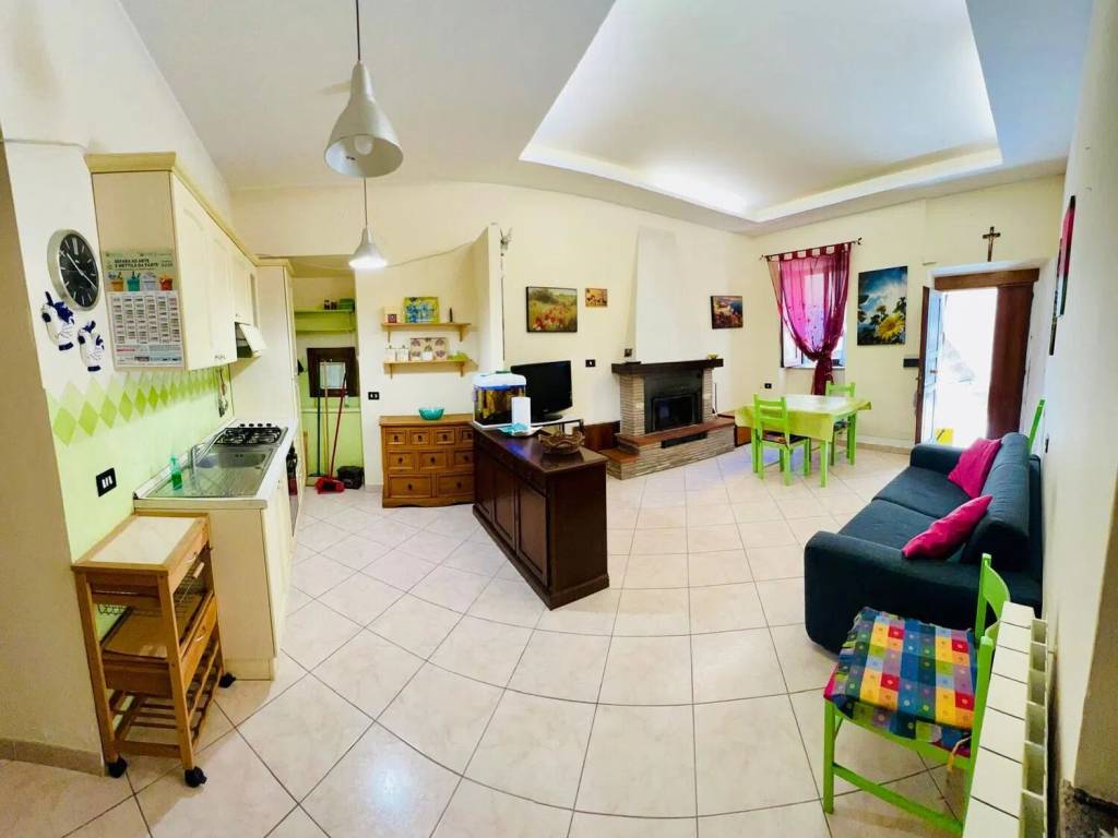Appartamento a Tolfa in Via Del Calderaro, 34 - Foto 5