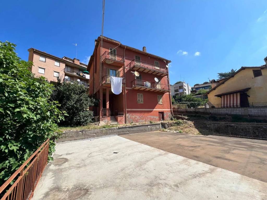 Appartamento a Allumiere in Via Fonte Ferrata, 57 - Foto 3