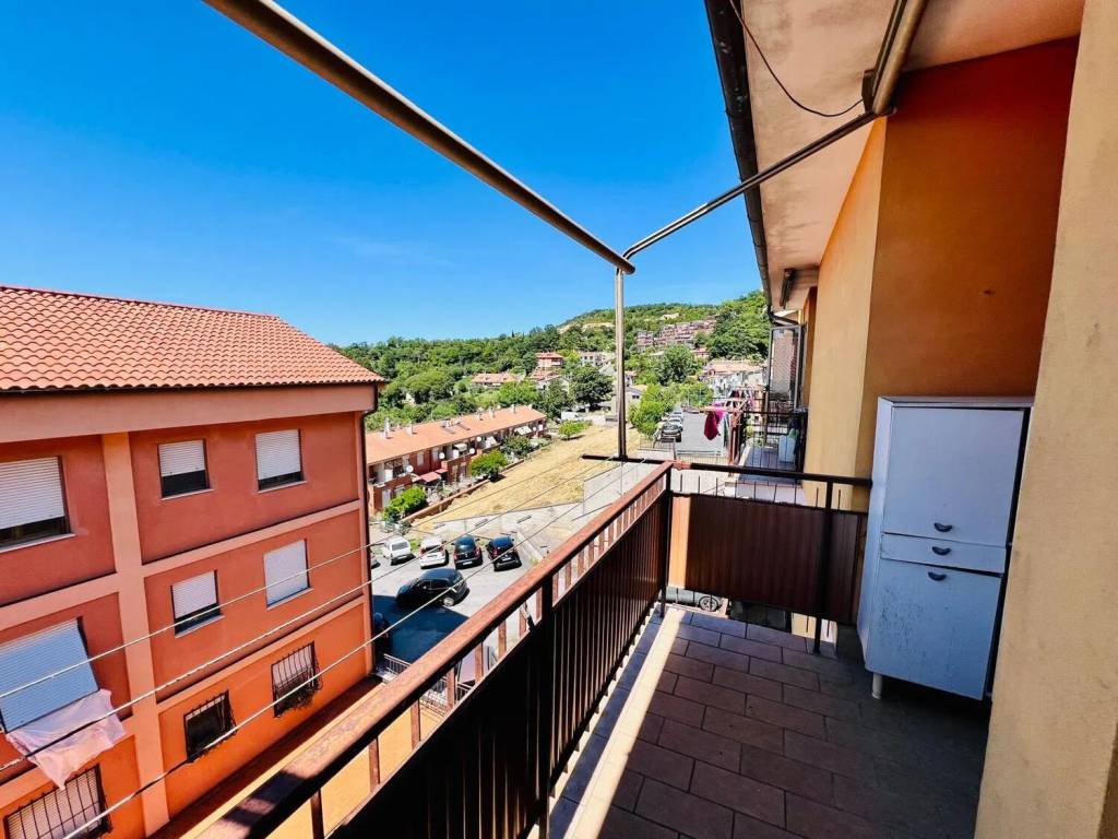 Appartamento a Allumiere in Via Enrico Berlinguer, 4 - Foto 2
