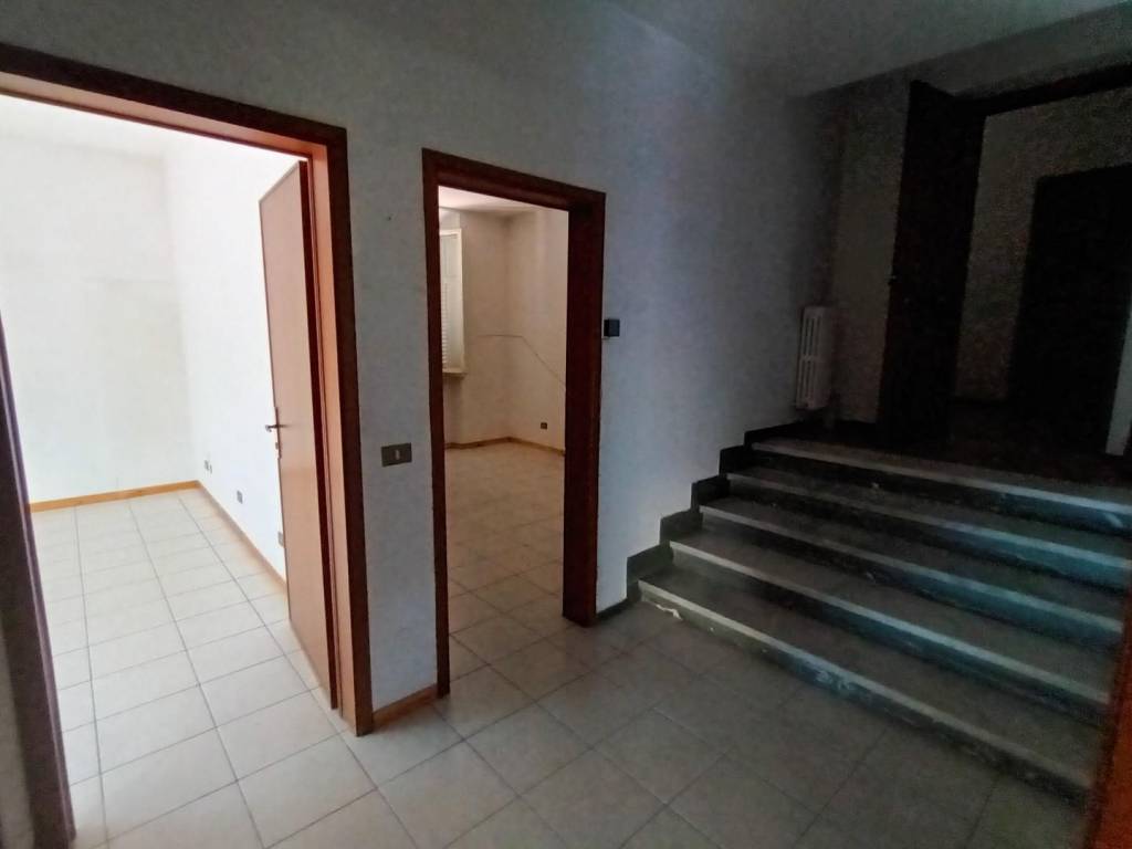 Appartamento a Lucca in Viale Castruccio Castracani, - Foto 3