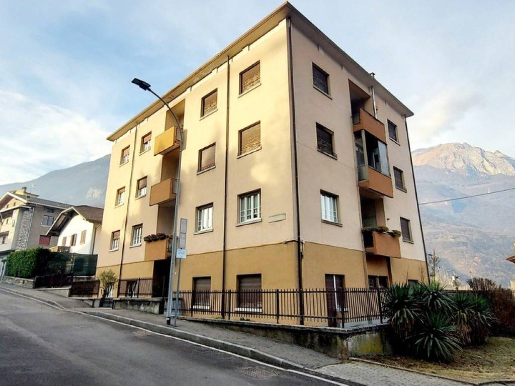 Appartamento a Breno in Via Carlo Tassara, 23 - Foto 5